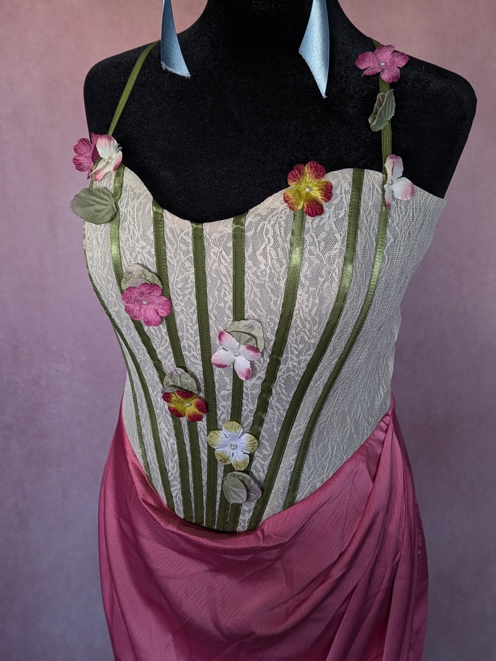 Lacemade Flower Vine Phantom Dress - Picture 4 of 6